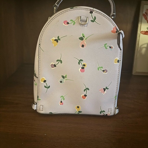 Kate Spade ♠️ CAMERON FLORAL DITSY MINI CONVERTIBLE BACKPACK - Picture 4 of 7